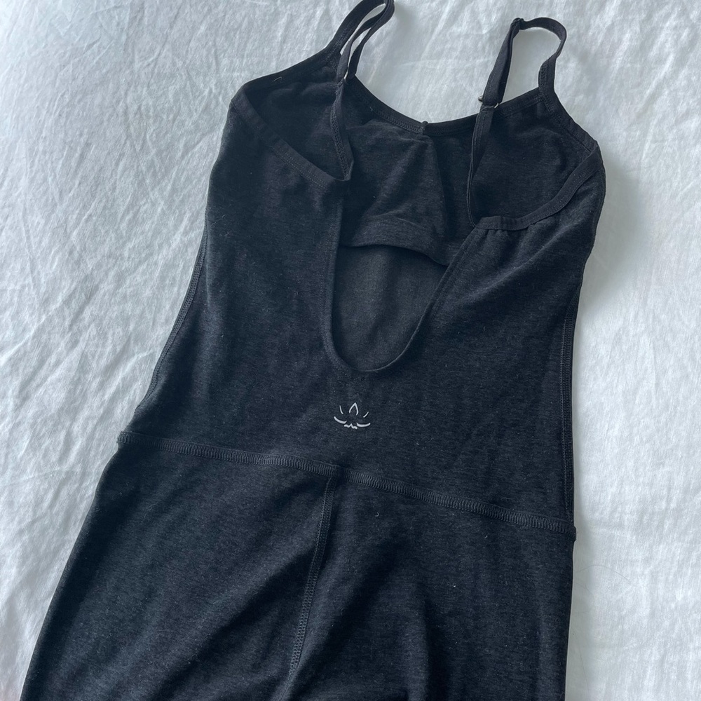 Beyond Yoga XS onesie. Barely worn.